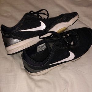 Nike black and white free runs
